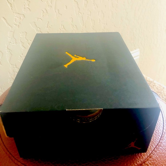 Jordan 13 Retro - Picture 6 of 7